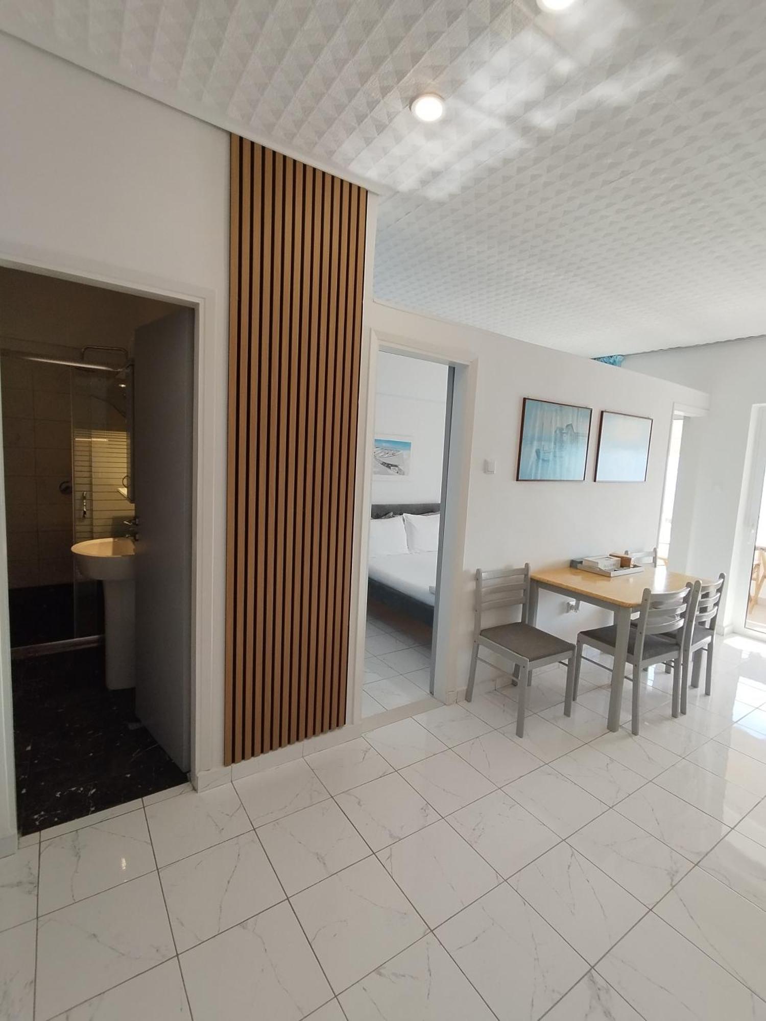 Atlas-Unlimited Sea View Apartment ルートラキ エクステリア 写真
